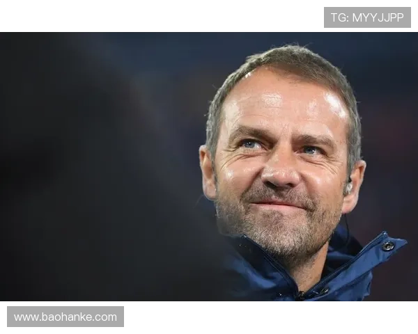 弗里克执教风格解析:高压战术与团队凝聚力的成功结合 弗里克执教风格解析:高压战术与团队凝聚力的成功结合