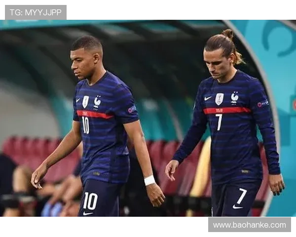 格里兹曼与姆巴佩战术角色对比：不同时代的核心定位解析