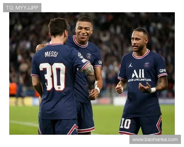 巴黎圣日耳曼高位压迫战术表现波动，反击速度加快对赛季防守稳定性形成考验